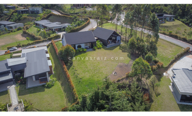 Venta de Casa Campestre en Parcelación El Retiro