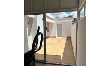 VENTA APARTAMENTO EN LAURELES