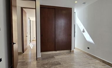 ULTIMA CASA EN VENTA EN PRIVADA CON AMENIDADES AL NORTE DE MERIDA