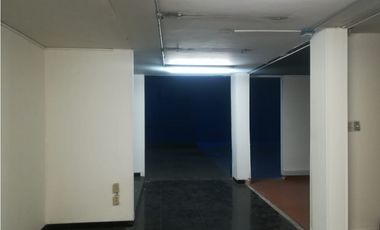 Arriendo Edificio El Lago