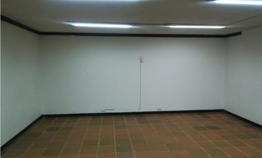 Arriendo Edificio El Lago