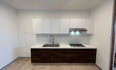 Casa en renta amueblada en privada residencial zona de Conkal