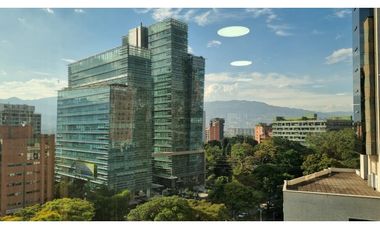 EN ARRIENDO OFICINA EN EL POBLADO