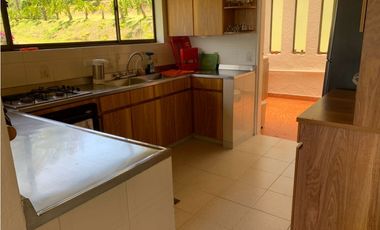 Venta de casa campestre en la vía la ceja a la unión