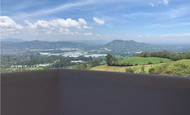 Venta de casa campestre en la vía la ceja a la unión