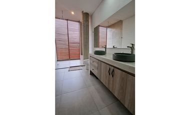 Casa campestre en parcelación cerrada en venta Yumbo Valle Colombia