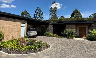 Casa para Arriendo Amoblado en Llanogrande