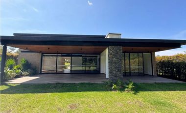 Casa para Arriendo Amoblado en Llanogrande