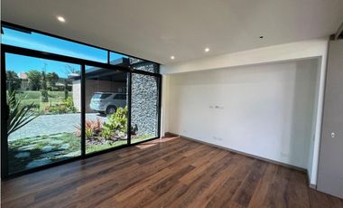 Casa para Arriendo Amoblado en Llanogrande