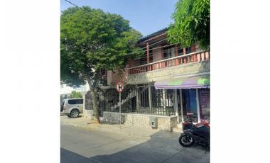 CASA EN VENTA EN CENTRO HISTORICO  DE SANTA MARTHA