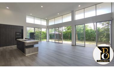 SUPER OFERTA. VENTA DE CASA EN CONDOMINIO HUMEDALES DE MERECURE YOPAL