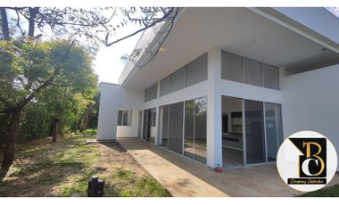 SUPER OFERTA. VENTA DE CASA EN CONDOMINIO HUMEDALES DE MERECURE YOPAL