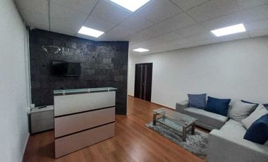 Oficina en renta amueblada, Zona Plateada Fente a Galerías.