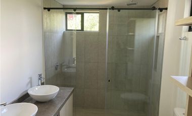 VENTA APARTAMENTO EXCLUSIVO CON JACUZZI EN LA TERRAZA CERRITOS PEREIRA