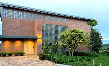 Venta casa en Llanogrande oriente atioqueño