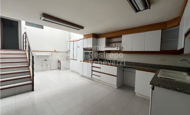Casa en arriendo, barrio Palermo, Manizales