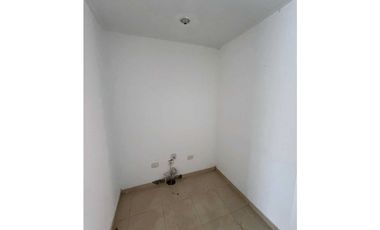 SE ARRIENDA CASA URB DON MIGUEL