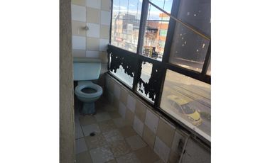 CASA COMERCIAL PATIO BONITO