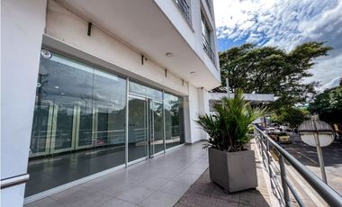 Local Comercial en venta torre de especialistas clínica meta