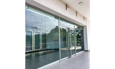 Local Comercial en venta torre de especialistas clínica meta