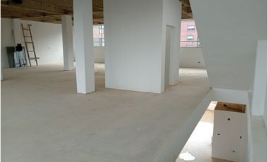 Arriendo Edificio Toberín