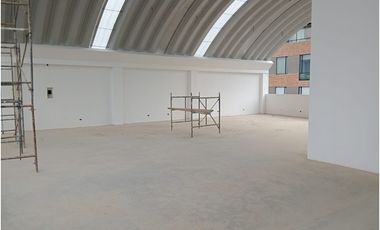 Arriendo Edificio Toberín