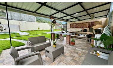 Finca en parcelación cerrada en venta Calucé Palmira Valle Colombia