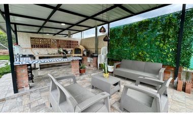 Finca en parcelación cerrada en venta Calucé Palmira Valle Colombia