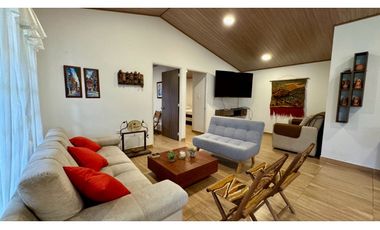 Finca en parcelación cerrada en venta Calucé Palmira Valle Colombia