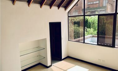 Casa en Arriendo El Tesoro Medellín