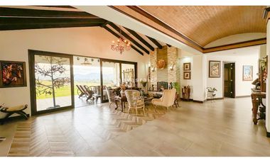 Casa Campestre en Parcelación Sector Aeropuerto