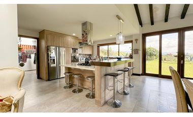 Casa Campestre en Parcelación Sector Aeropuerto