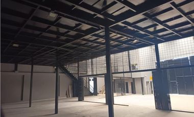 Arriendo bodega,oficinas,local soacha