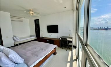 ARRIENDO EN CARTAGENA APARTAMENTO FRENTE A LA BAHA DE CASTILLOGRANDE