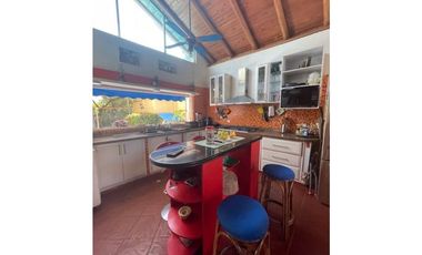 Casa a la venta frente al mar