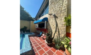 Casa a la venta frente al mar