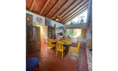 Casa a la venta frente al mar