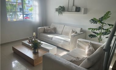 VENDO CASA CONJUNTO EN SECTOR DE MAYOR VALORIZACION