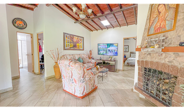 Finca en Guarne Hojas Anchas