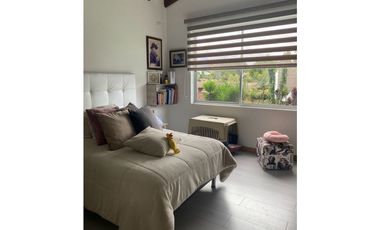 Venta de casa en el Retiro