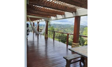 VENTA DE CASA EN EL ALTO DE LAS PALMAS