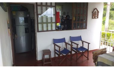 Maat vende finca en vereda Cune-Villeta 24.000m2 $1.350Millones