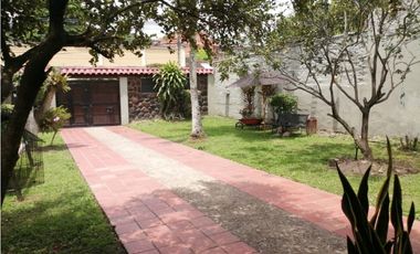 Maat vende Casa Campestre Villeta-Alfondo Lopez, 557m2 $780Millones