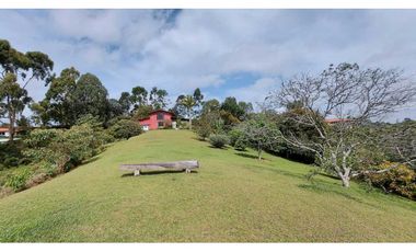 Encantadora Casa Campestre tipo loft en el Oriente Antioqueño