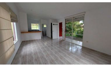 Encantadora Casa Campestre tipo loft en el Oriente Antioqueño