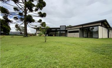 Casa Campestre Parcelación Vía La Ceja San Antonio
