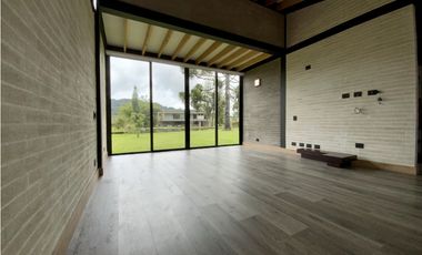 Casa Campestre Parcelación Vía La Ceja San Antonio