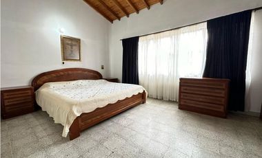 Casa en Venta 2do Parque Laureles Medellín