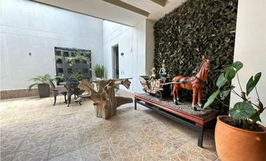 Casa en Venta 2do Parque Laureles Medellín