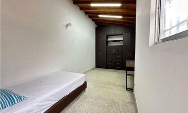 Casa en Venta 2do Parque Laureles Medellín